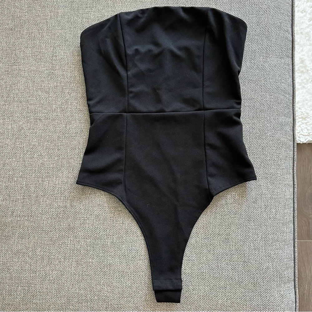SHEIN Black Bodysuit Strapless Structured Top